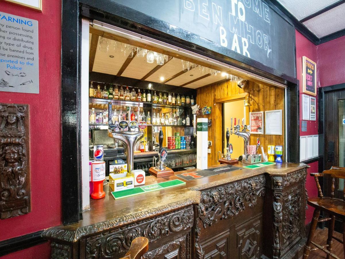 The Ben Mhor Hotel, Bar & Restaurant Grantown-on-Spey Экстерьер фото