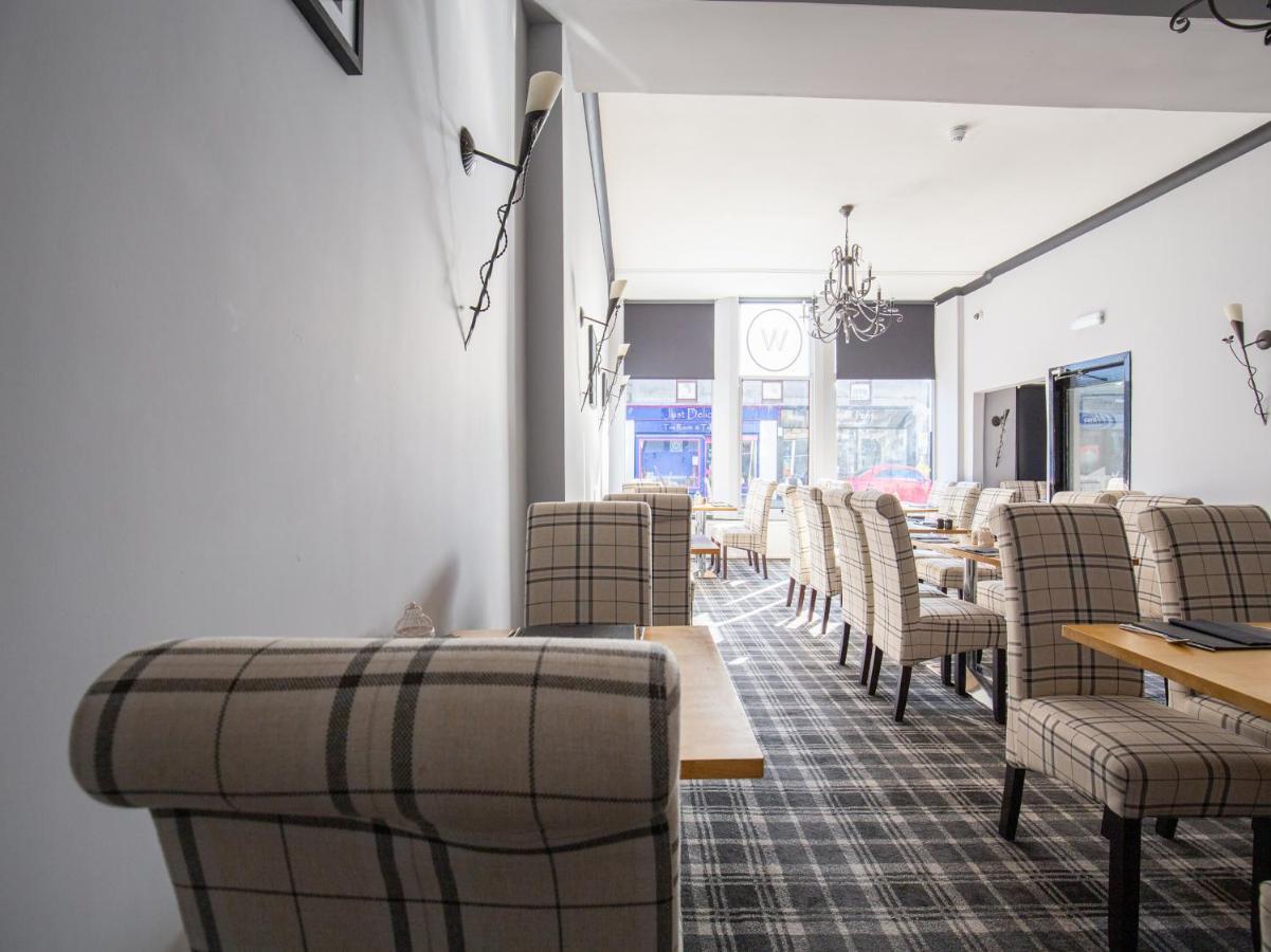 The Ben Mhor Hotel, Bar & Restaurant Grantown-on-Spey Экстерьер фото